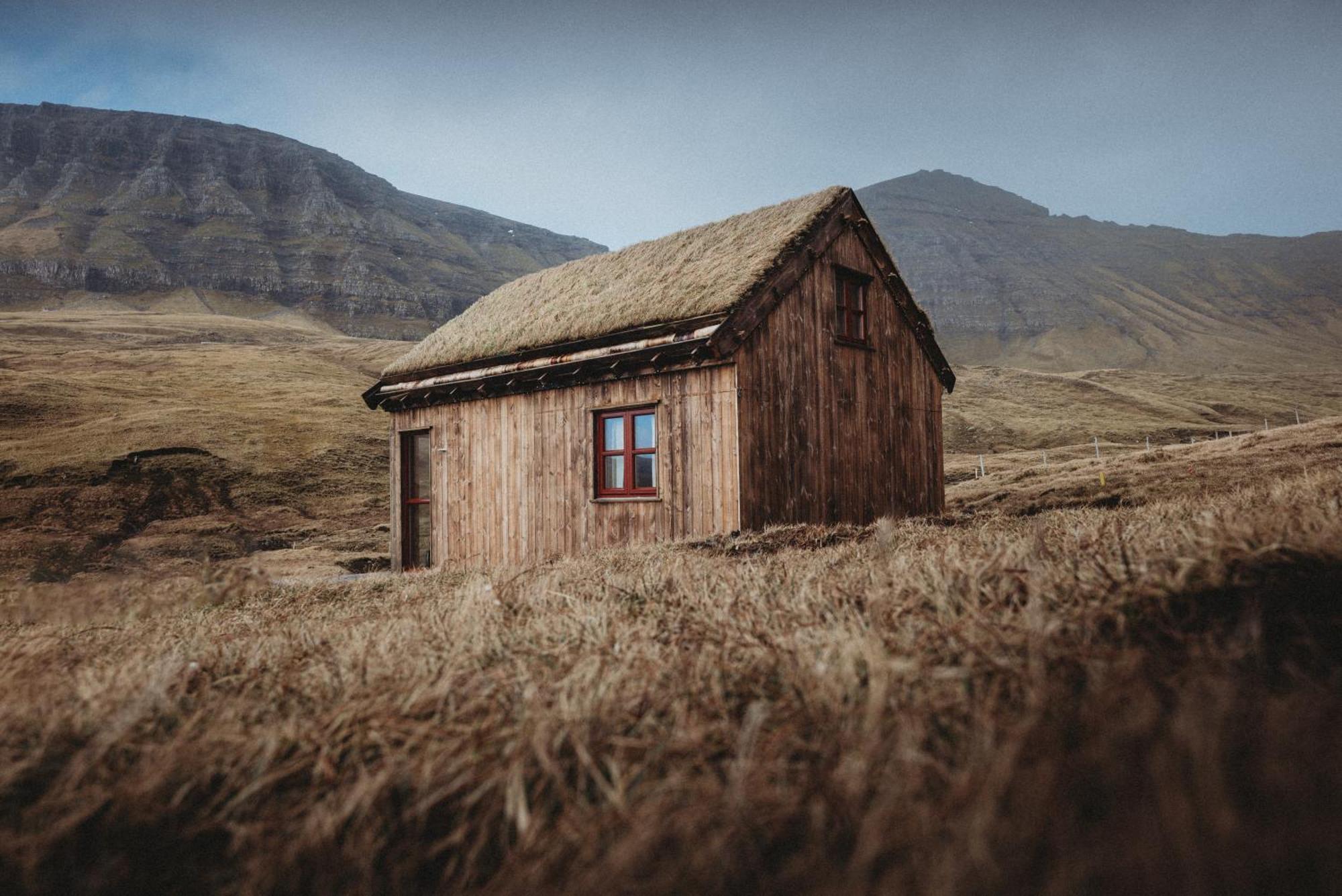 Mulafossur Cottages By Famous Waterfall In Gasadalur Extérieur photo